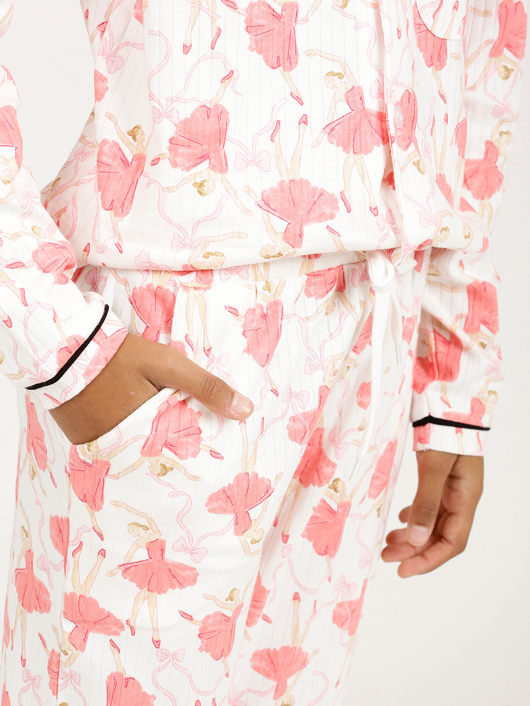 CHILINS Girl Cotton Shirt Pyjama Night Dress – Dancing Girl White & Pink Print