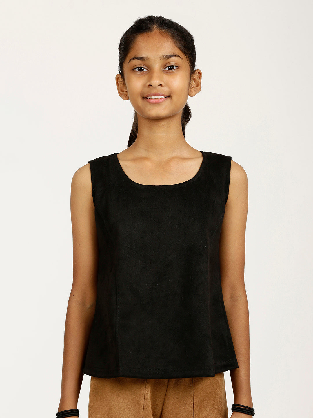 CHILINS Girls Black Fancy Balloon Top Stylish Kidswear