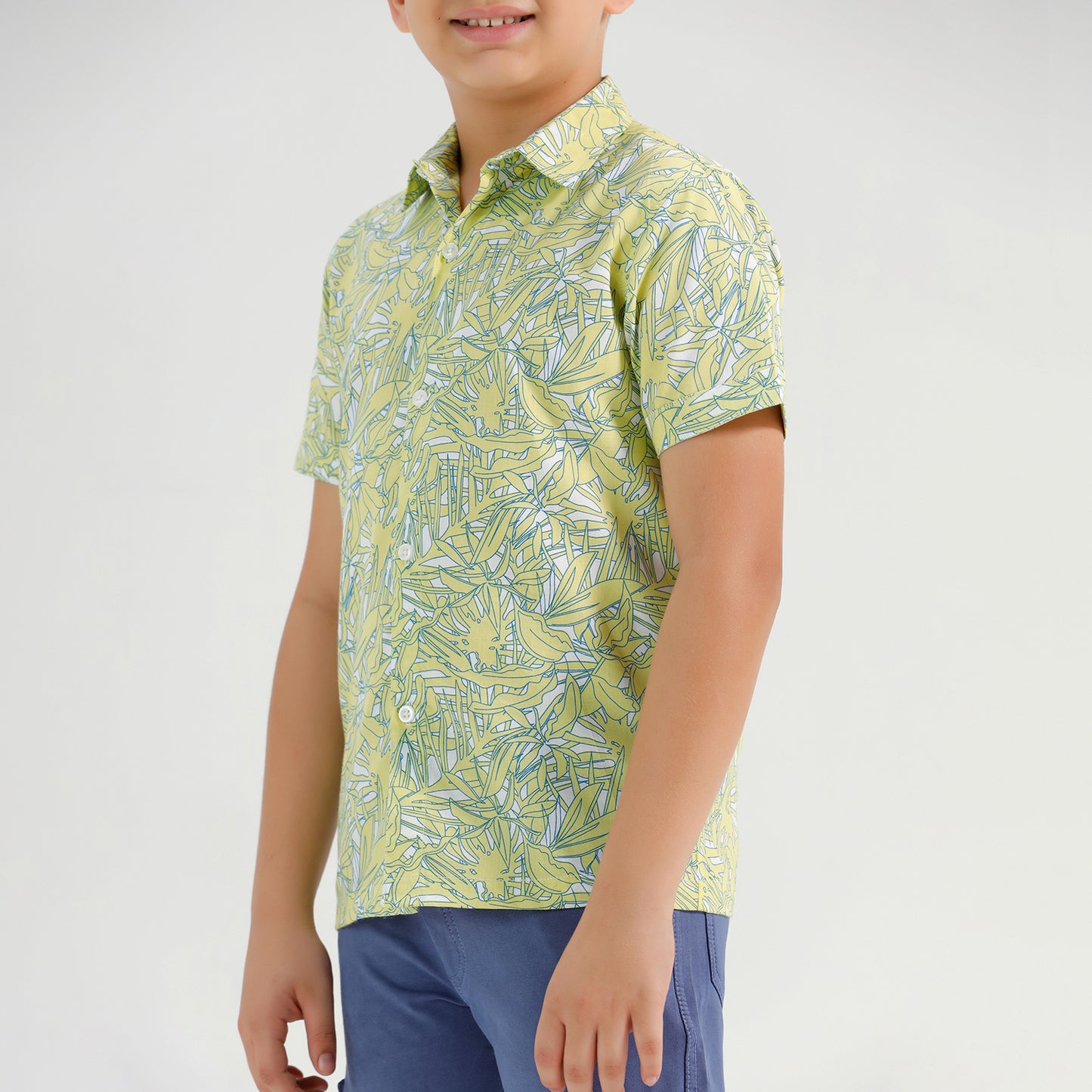 Boys Printed Regular Fit Casual Cotton Shirt
