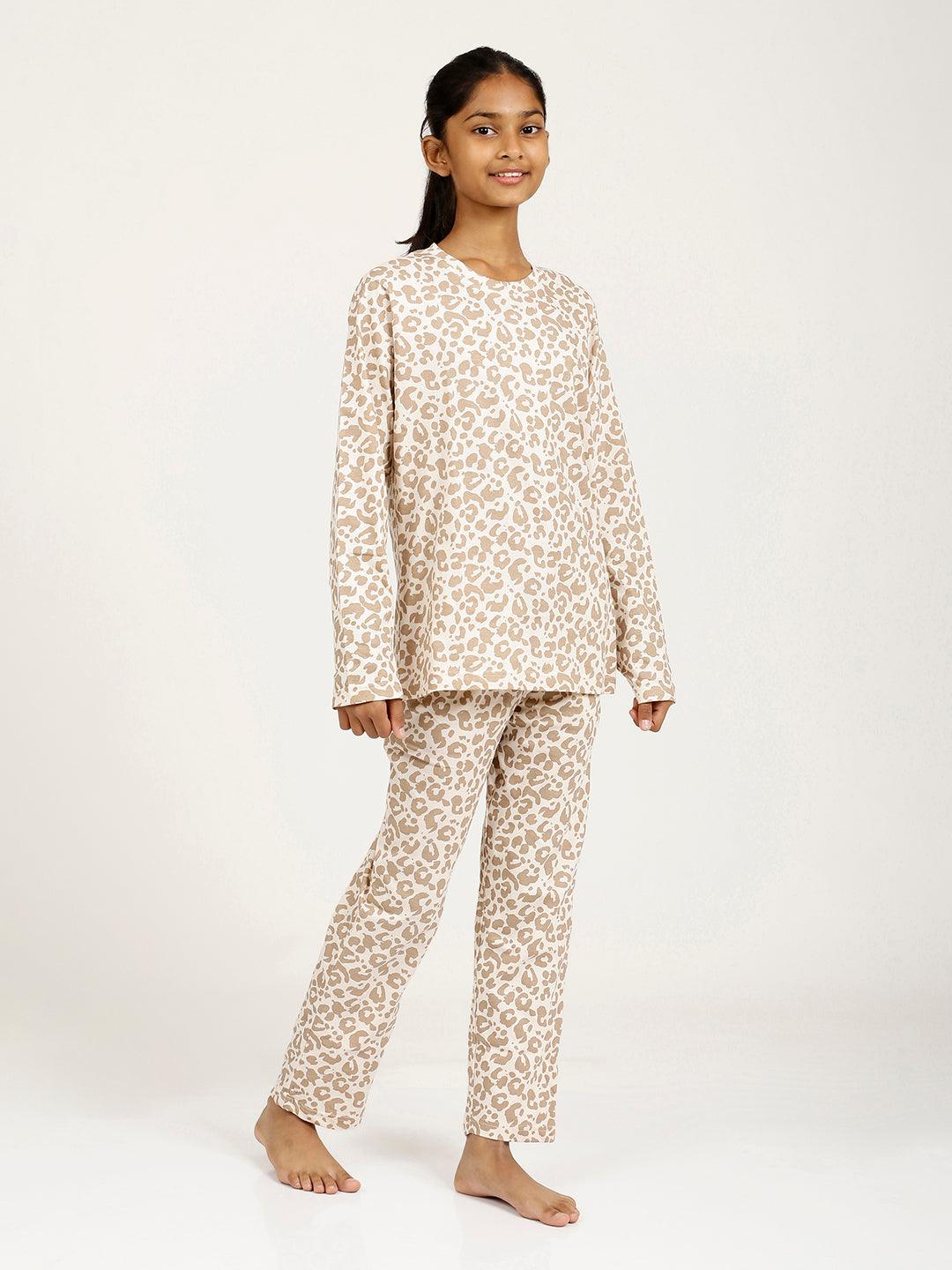 CHILINS Girls Pure Cotton Beige Brown Full Sleeve T-Shirt Pyjama Set – Animal Print