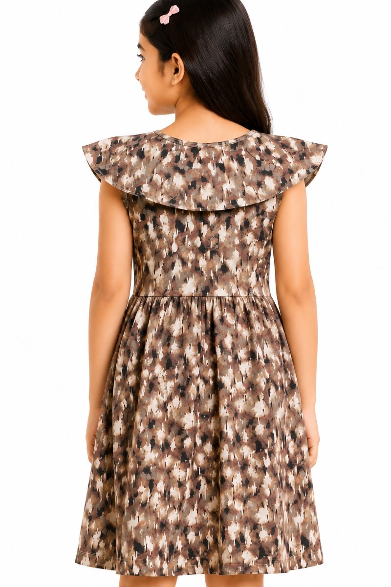 CHILINS Girls Cotton Gray Printed Flutter Sleeve Dress
