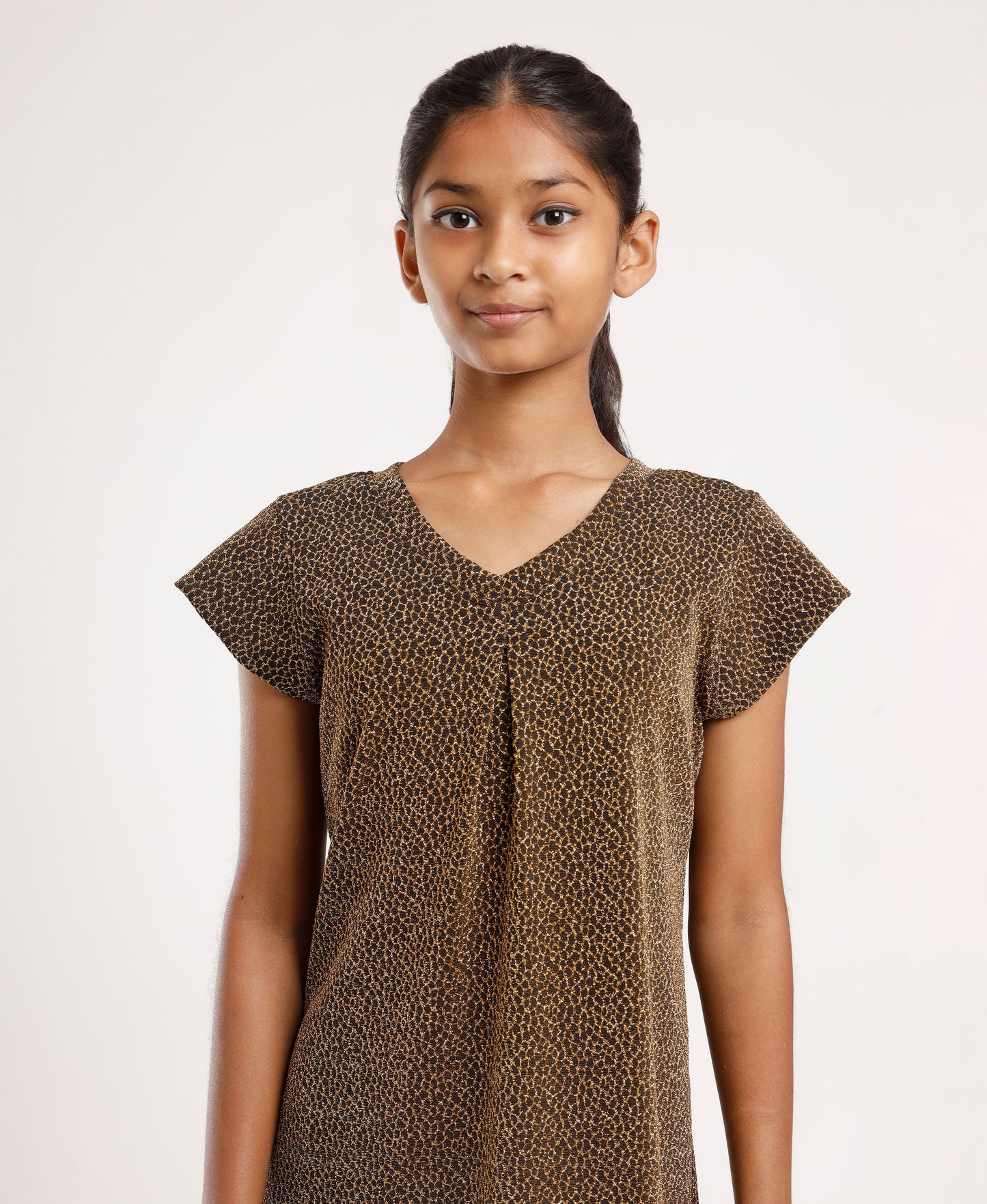 Girls’ Brown Printed V-Neck Casual Dress – Soft & Comfortable Short Sleeve A-Line Dress for Everyday Wear