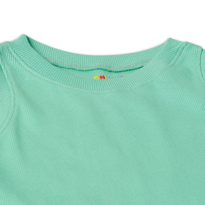 Girl's Solid Crew Neck Ribbed/Knitted Sleeveless Stretchable Slim Fit Crop Tank Top