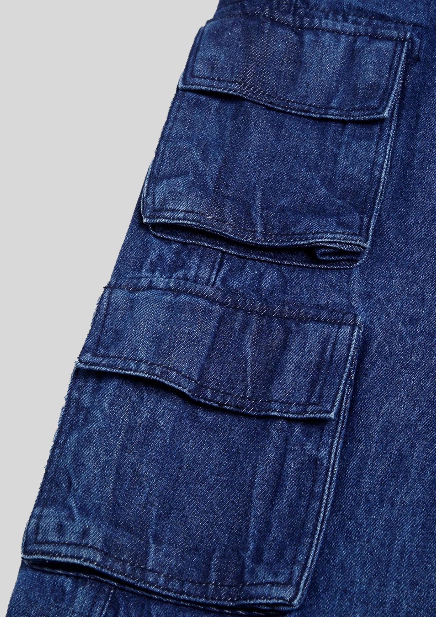 CHILINS Kids’ Blue Baggy Jeans with Logo T‑Shirt – Trendy Casual Wear for Girls