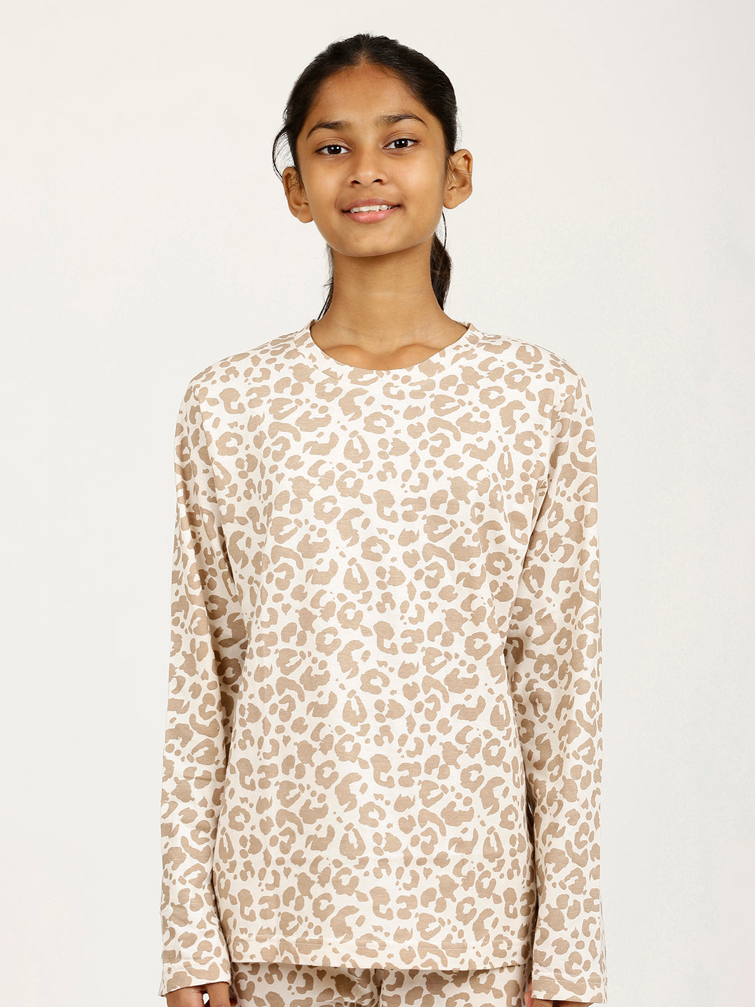 CHILINS Girls Pure Cotton Beige Brown Full Sleeve T-Shirt Pyjama Set – Animal Print