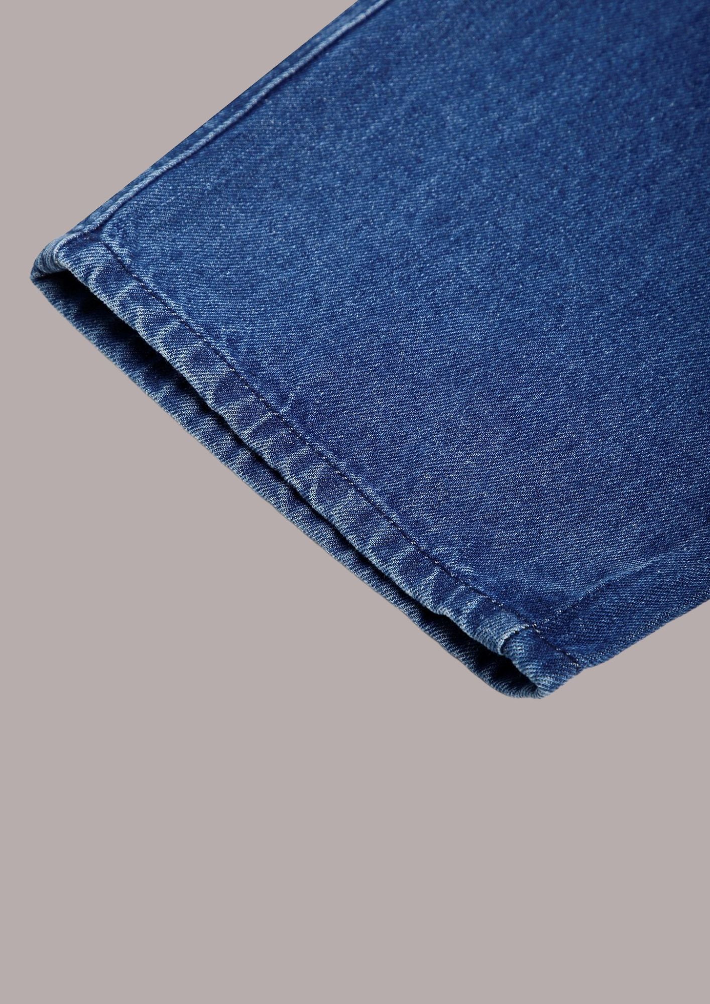 CHILINS Kids’ Blue Baggy Jeans with Logo T‑Shirt – Trendy Casual Wear for Boys