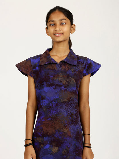 CHILINS Girls Pure Cotton Ribbed Casual Dress – Blue & Brown Tie-Dye Print
